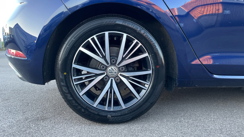 Volkswagen Golf 1.5 TSI EVO SE [Nav] 5dr Petrol Hatchback